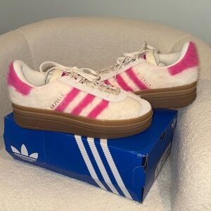 Adidas Women’s Gazelle Bold Fuzzy Platform Sneakers NWOT